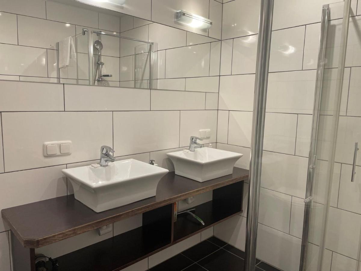 Apartment Apartement Linda By Interhome Цел ам Зее Екстериор снимка